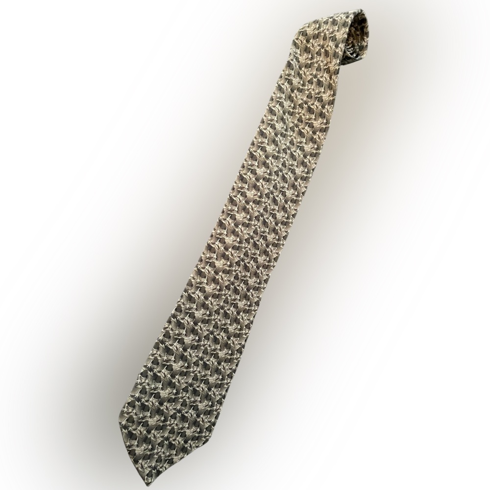 😎 Nature Conservancy hand made green frog 100% silk neck tie